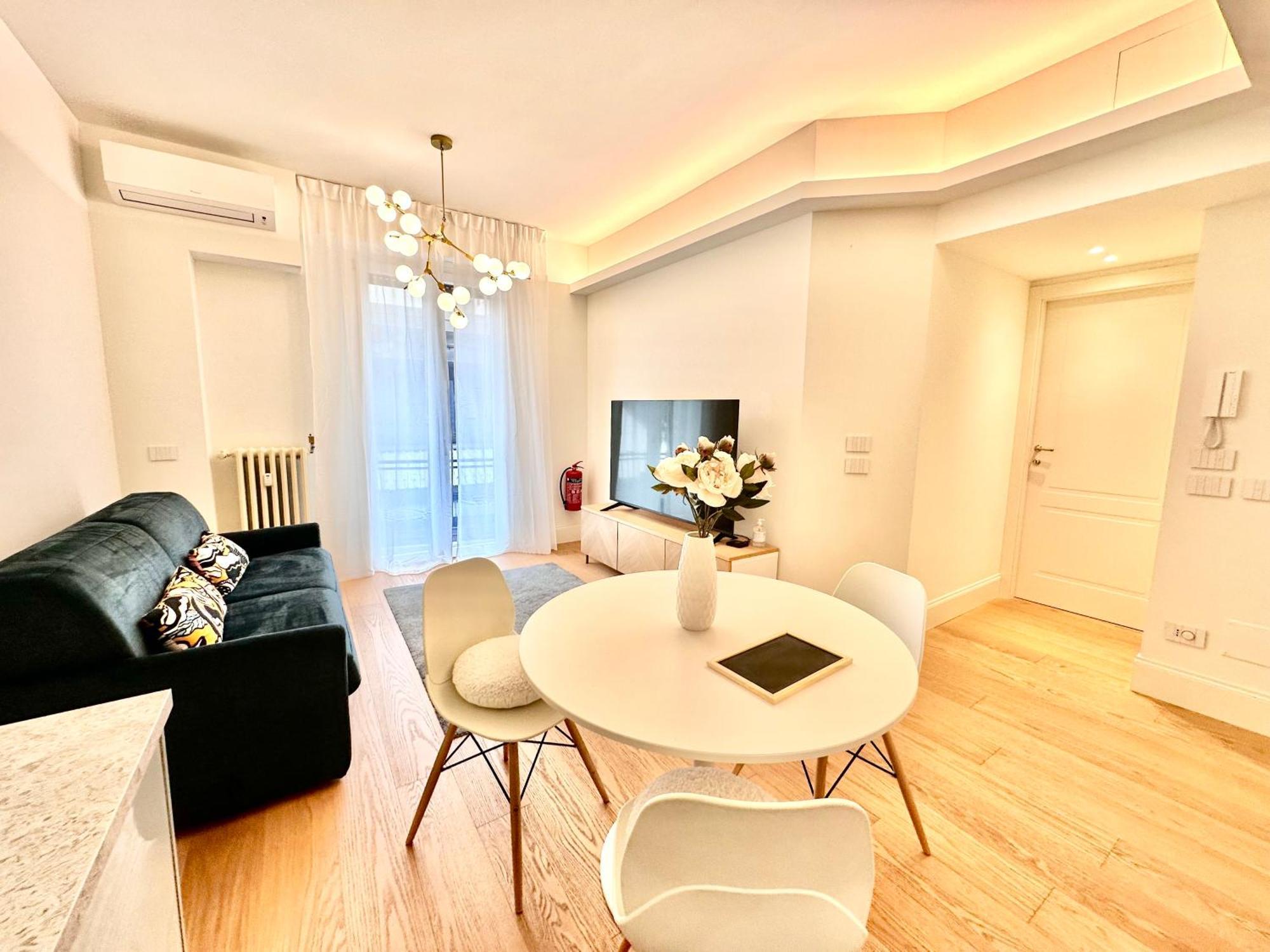 Апартаменты Casa Angelo In Porta Venezia, Duomo Милан Экстерьер фото